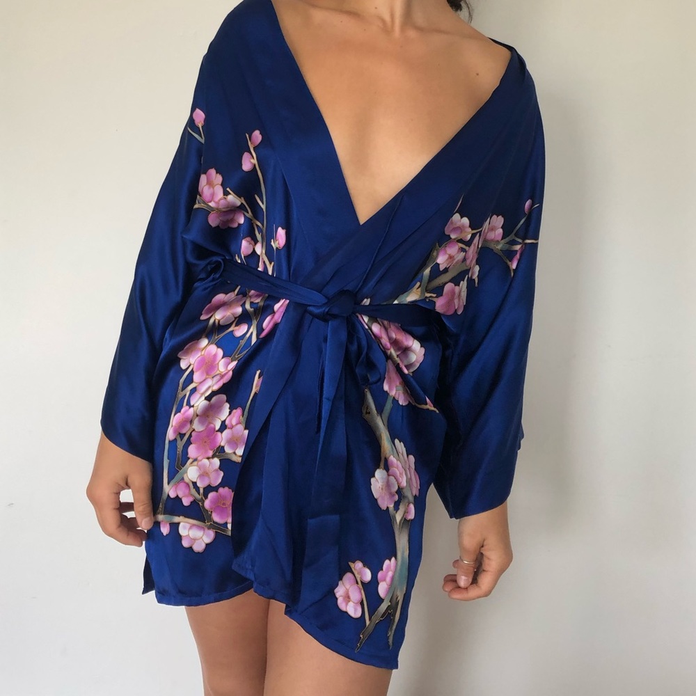 Royal blue 100% silk robe / kimono